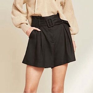 Leith paper bag black shorts with belt- like NEW!